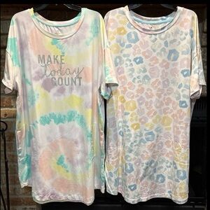 Set of 2 women’s nightgowns